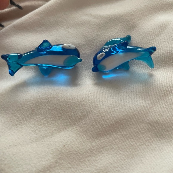 Blue Dolphin Glass Figurines - Picture 2 of 2